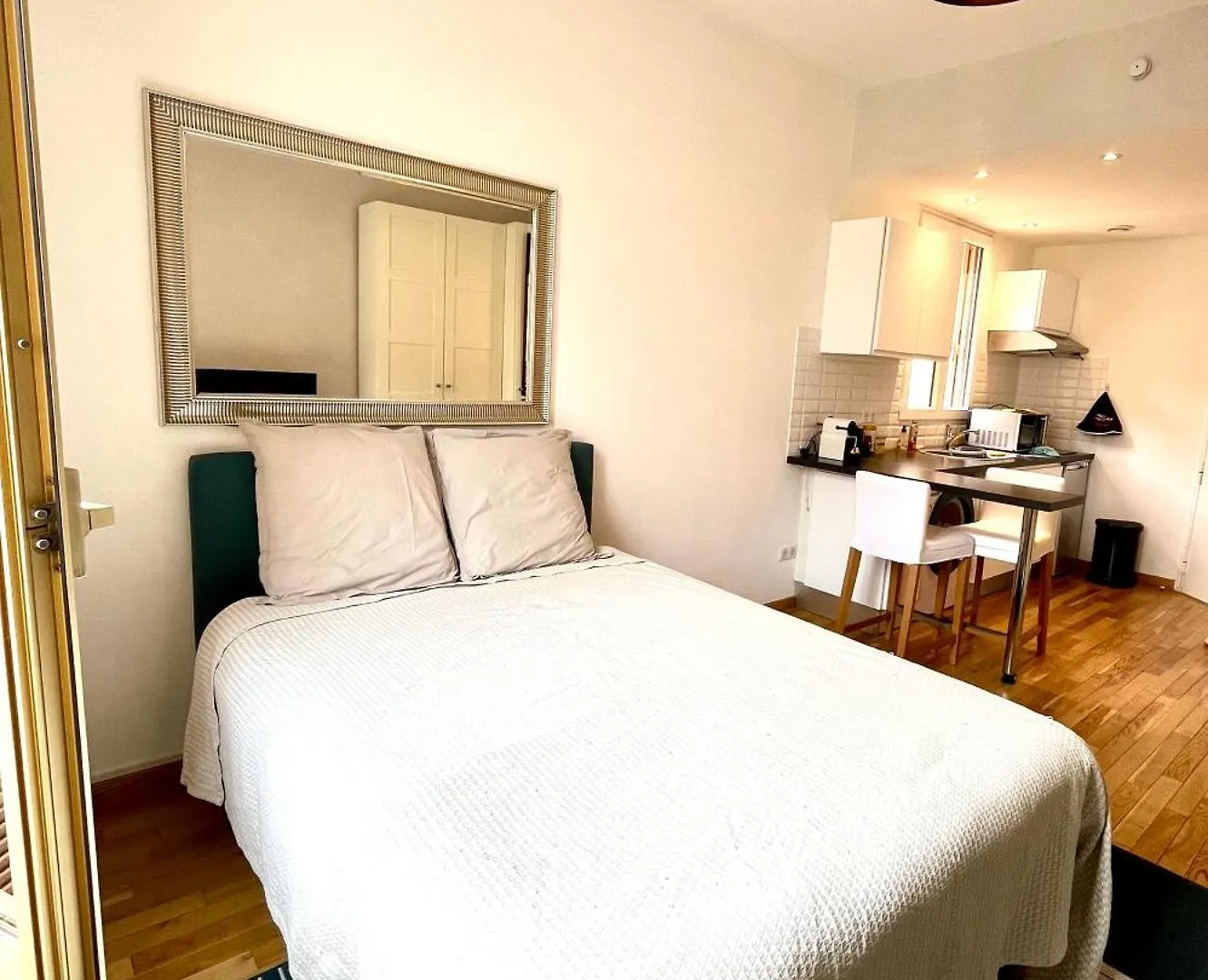 Charming Apartment 2 Min Walk From Monaco And Railway Station Beausoleil 0*,